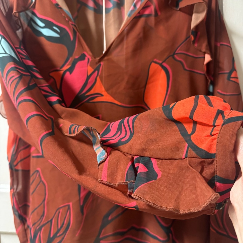 Hutch V-Neck Ruffle Hayes Top Rust Floral Top NWT - Picture 6 of 10